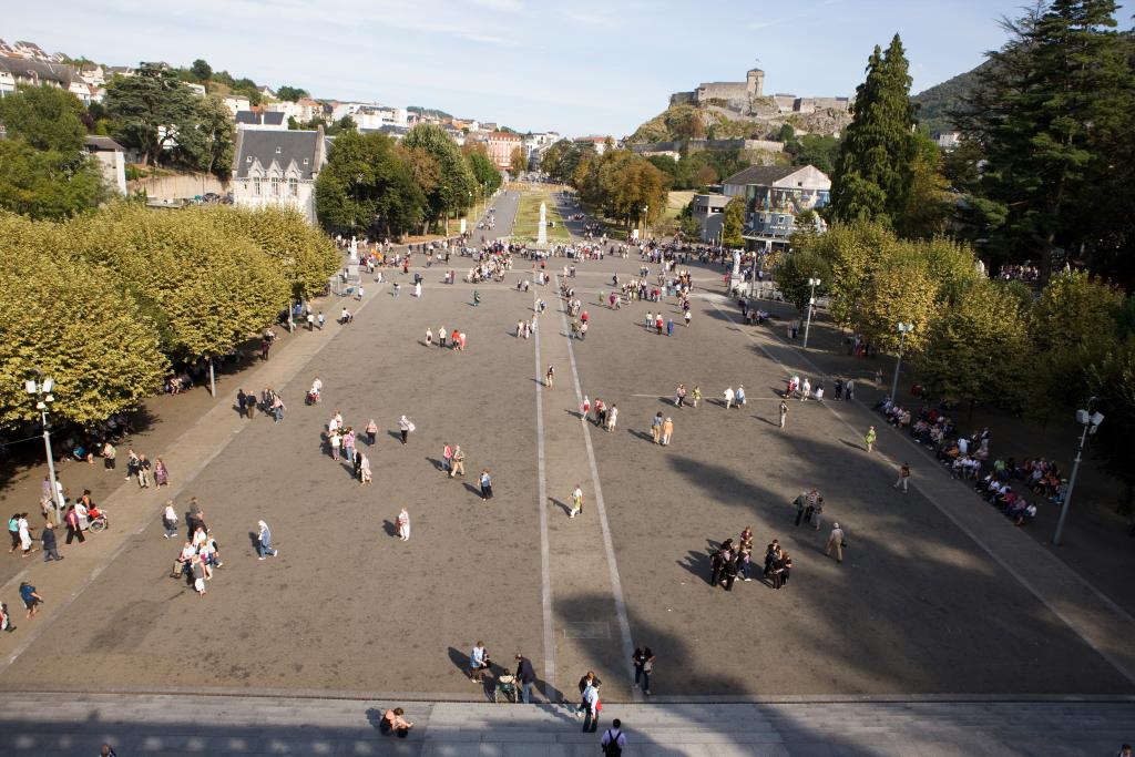sanctuaire de Lourdes