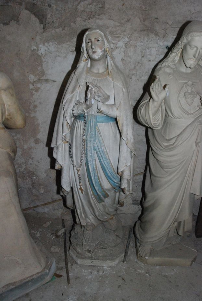 statue Notre-Dame de Lourdes