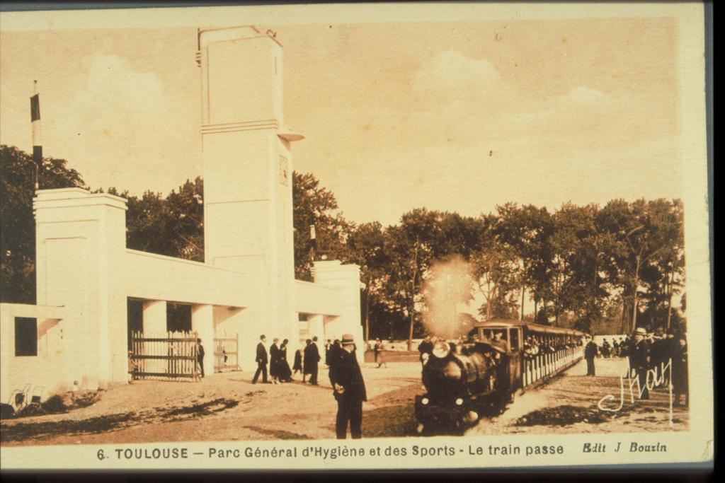 complexe sportif dit Parc des sports, piscine municipale Alfred Nakache