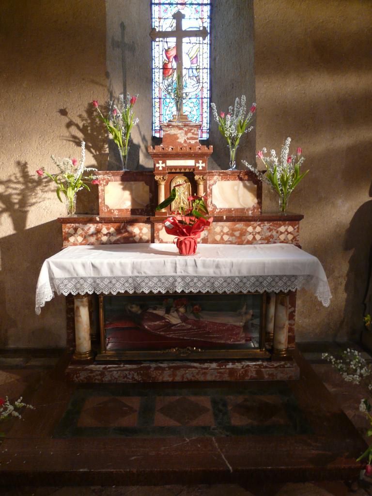 châsse et statue (gisant) de sainte Spérie