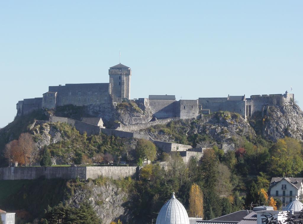 château fort de Lourdes, aujourd'hui musée