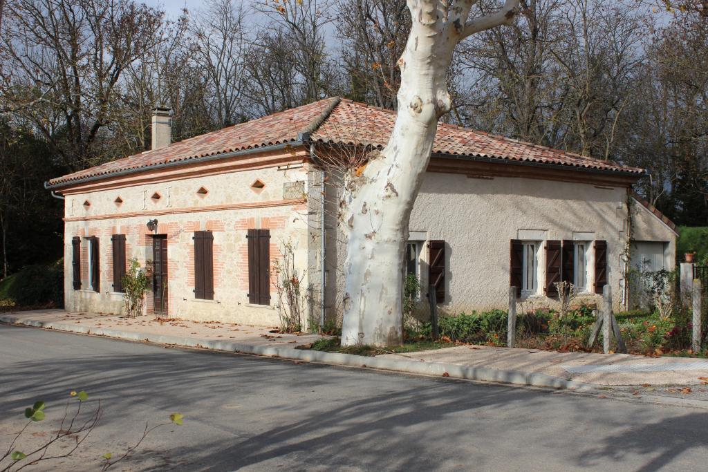 village d'Ardizas