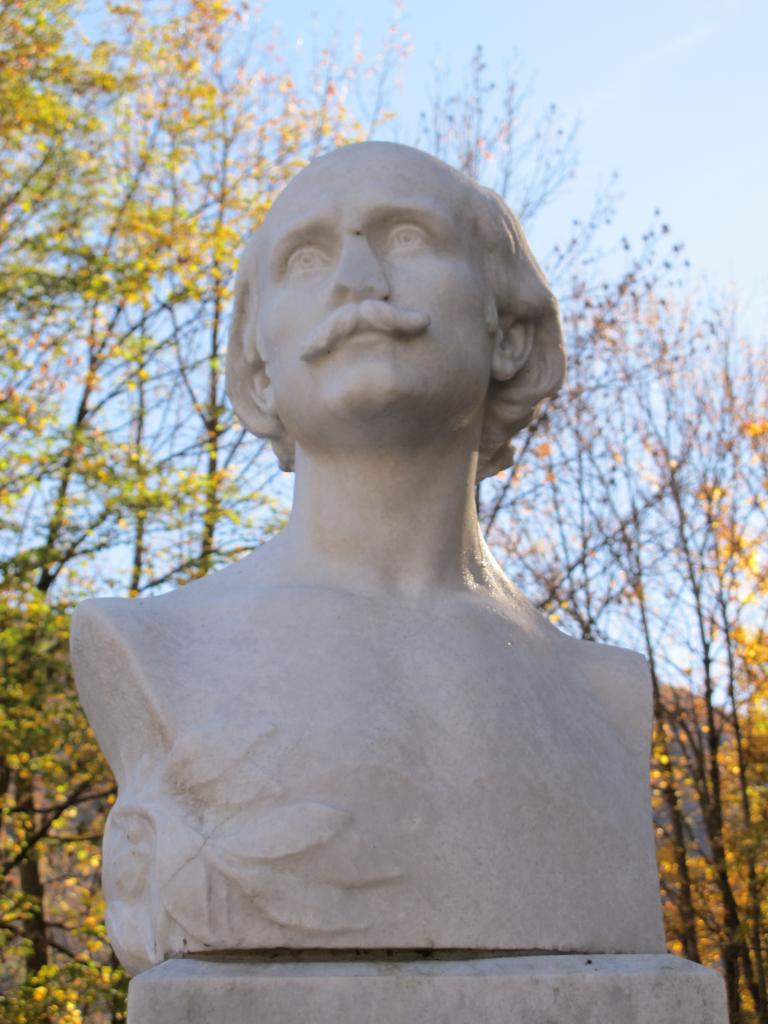 buste d'Edmond Rostand