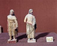 Ensemble de 3 statuettes : apôtres et saint Sébastien