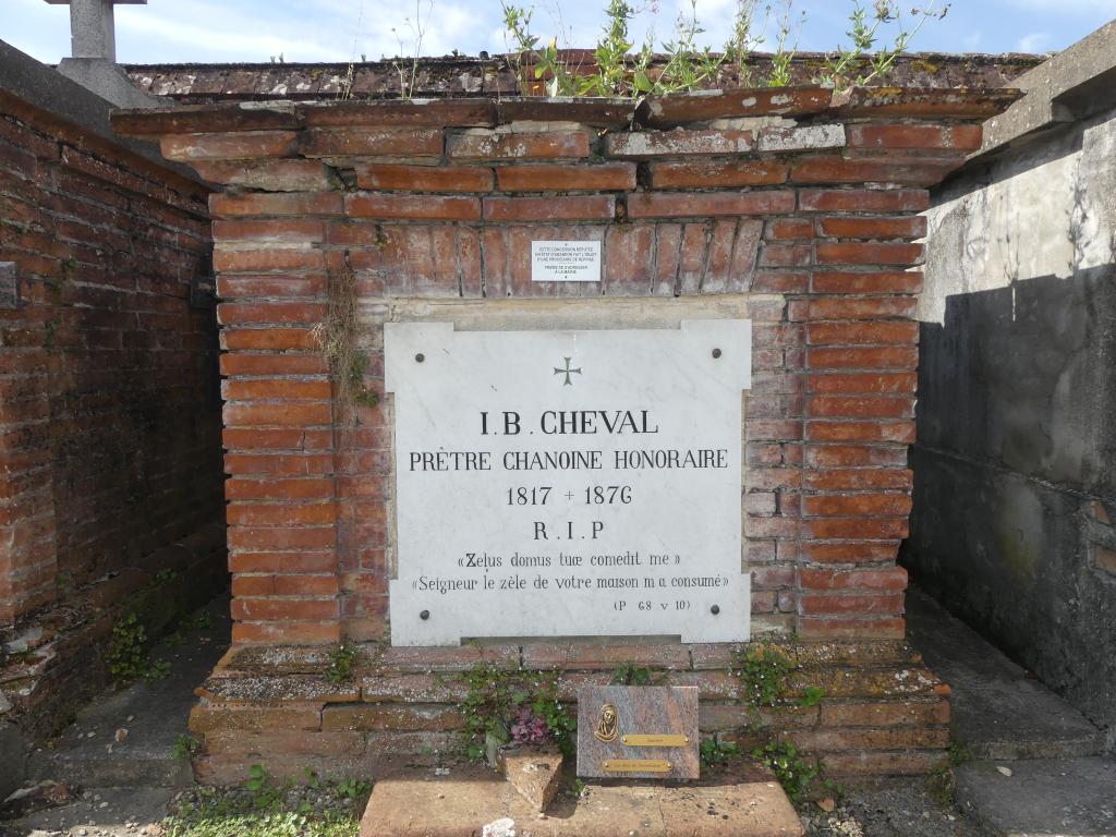 tombe de Jean-Baptiste Chevalt, Trapèze A Bis, n°35
