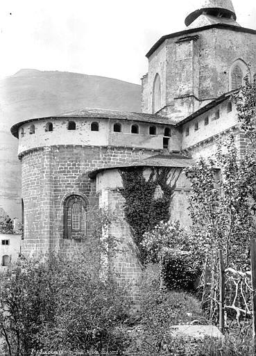 église de l'abbaye de bénédictins Saint-Savin, actuellement église paroissiale