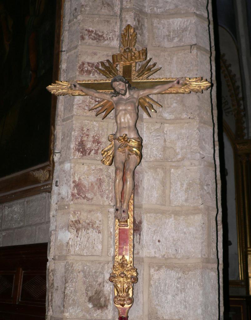 croix de procession : Christ en croix (1)