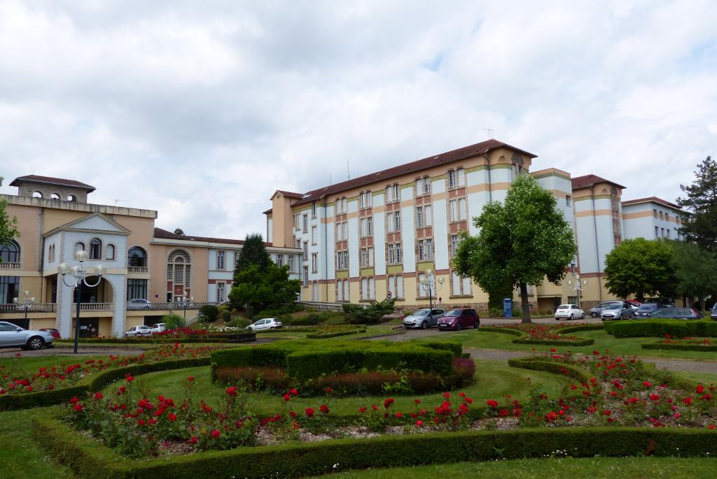 hôpital psychiatrique de Cayssiols, aujourd'hui centre Hospitalier Sainte-Marie de Rodez