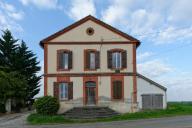 école actuellement maison