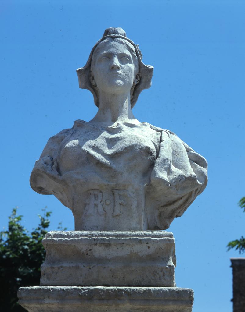 borne fontaine de la République