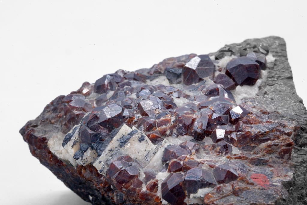 ensemble des minéraux regroupés dans le genre "Siliceux" et "Argileux"