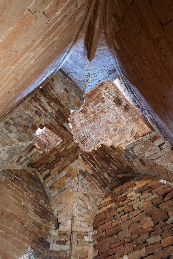 château fort, dit "Tours de Saint-Laurent"