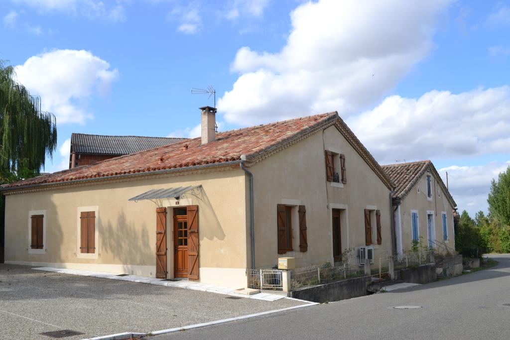 maisons du village de Puycasquier