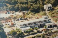 bâtiment des douches, actuellement magasin industriel des établissements Cauvy