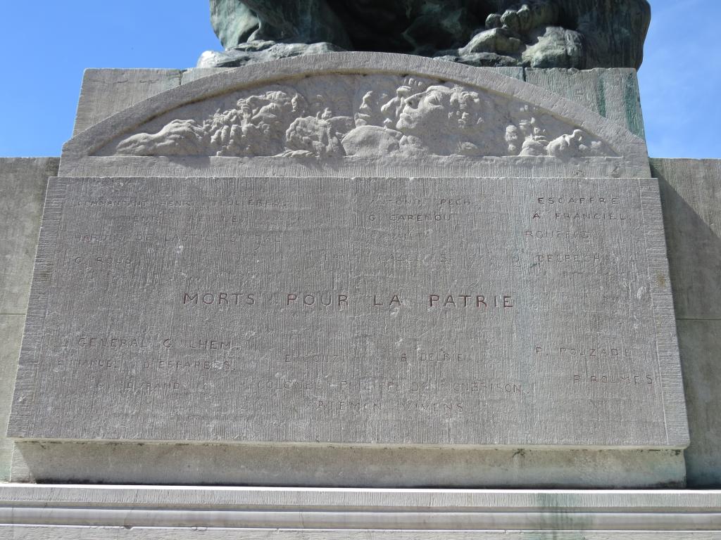 sculpture : Hommage aux morts, combattants et serviteurs du Tarn-et-Garonne 1870-1871