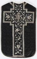 Ornement liturgique catholique noir