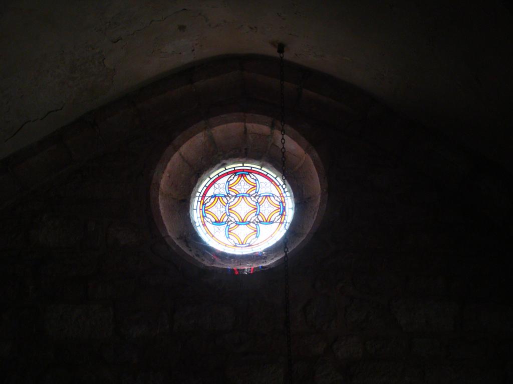 ensemble de 4 verrières décoratives (baies 1, 2, 5 et 6) et de 3 verrières à personnage (baies 0, 3 et 4) : Notre Dame, sainte Philomène, sainte Germaine de Pibrac