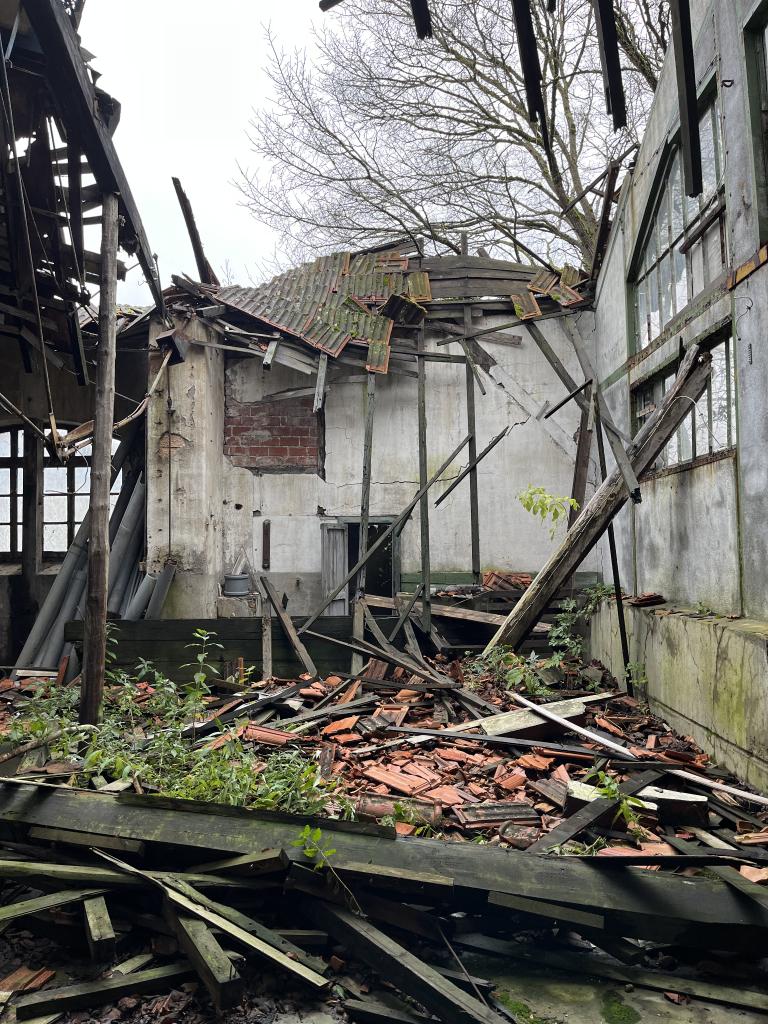 Ancien foulon, ancienne papeterie de la société Lacroix, actuellement usine hydroélectrique