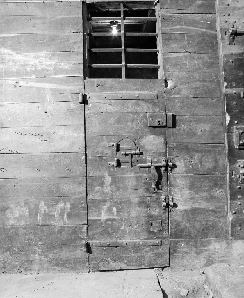 palais de Via, puis sénéchaussée, dit Château du roi, actuellement prison