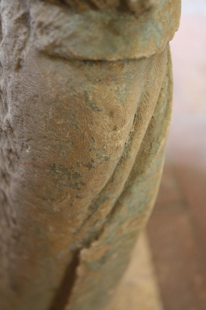 groupe sculpté de la Mise au tombeau