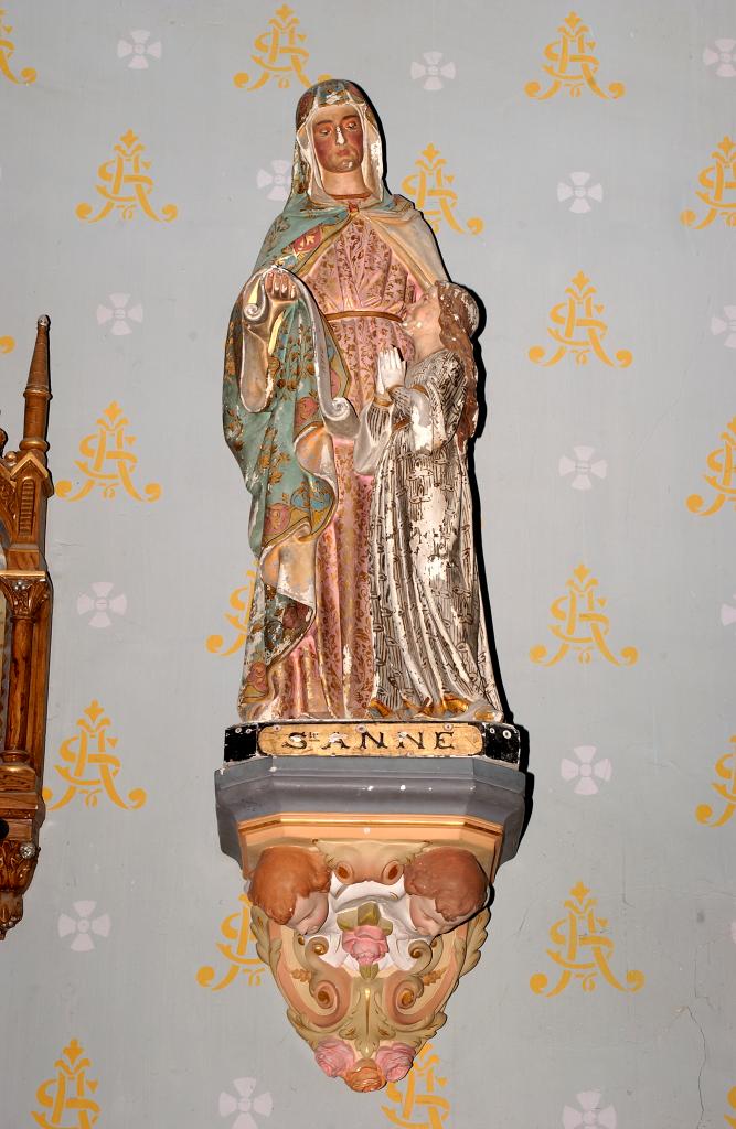 Le mobilier de l'église paroissiale Saint-Amadour