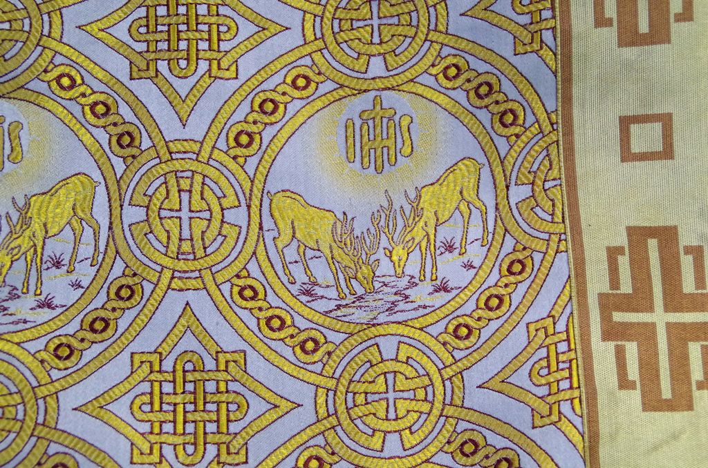 sommaire des textiles de l'église de Manduel