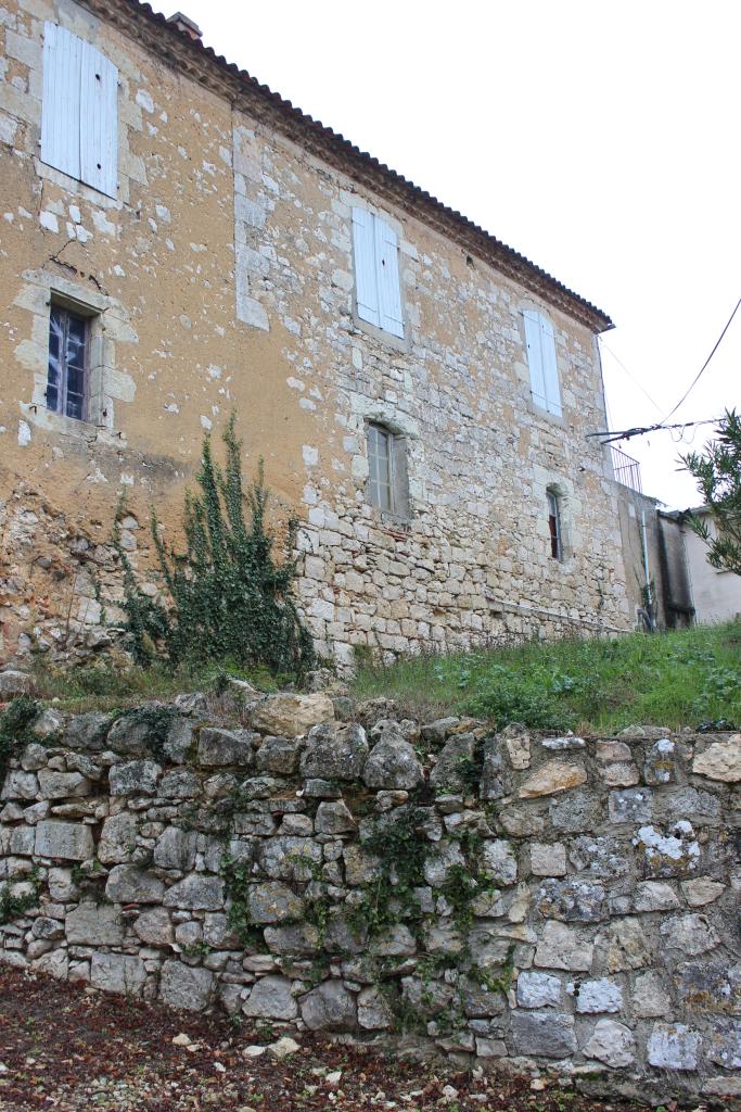 village de Cézan