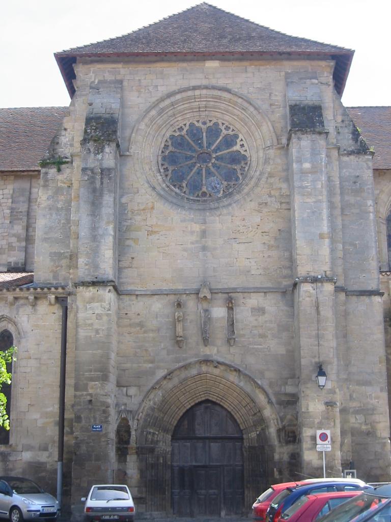 abbaye de bénédictins Saint-Sauveur