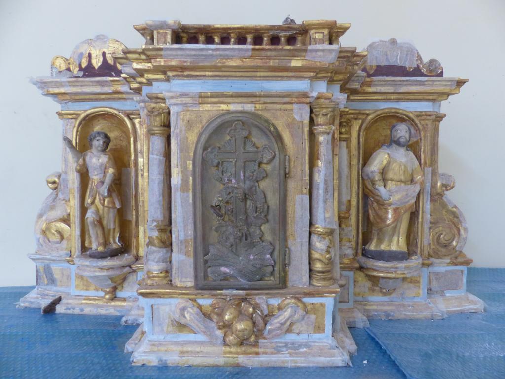 tabernacle architecturé à ailes