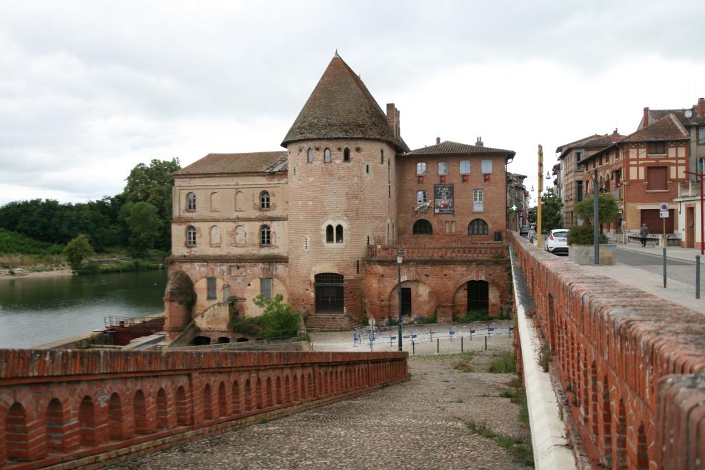 Tour de défense (ancienne) ou Tour du Moulin