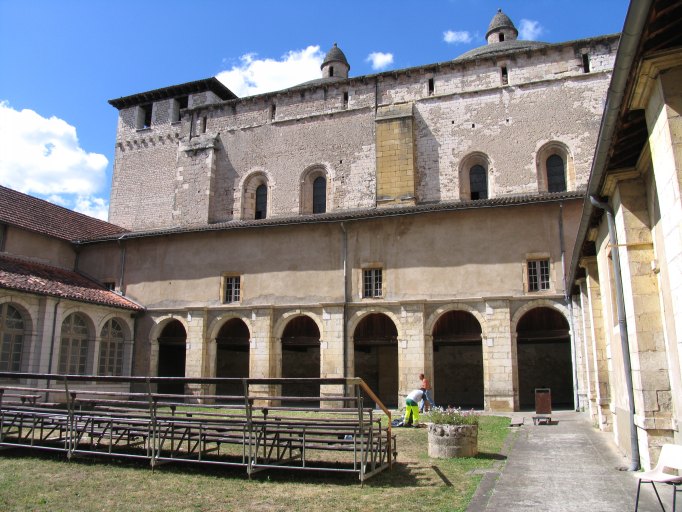 abbaye de bénédictins Sainte-Marie