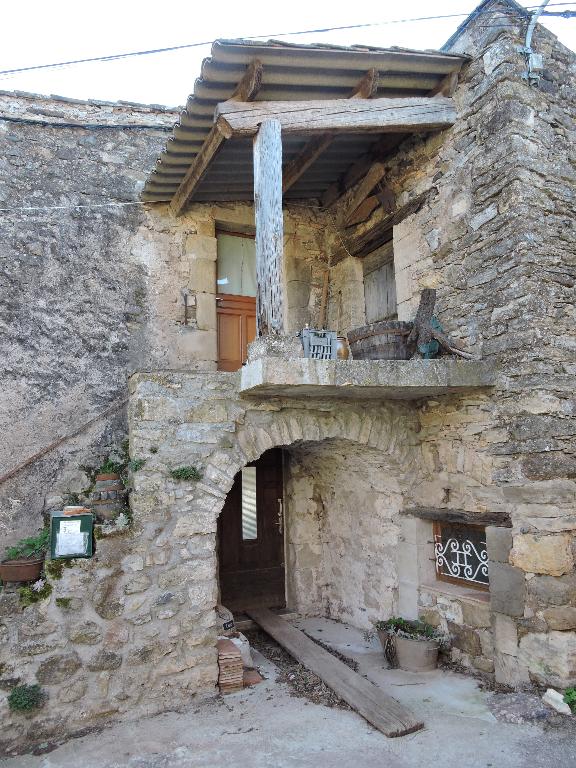 écart : hameau Le Mas Blanc