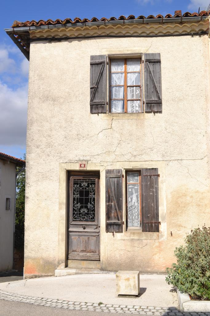 maisons du village de Puycasquier