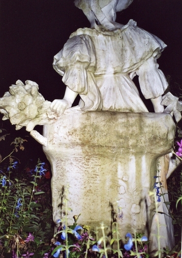 statue (colossal) : L'Eté ou l'Opéra comique moderne