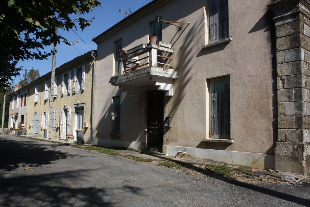 village d'Ayguetinte