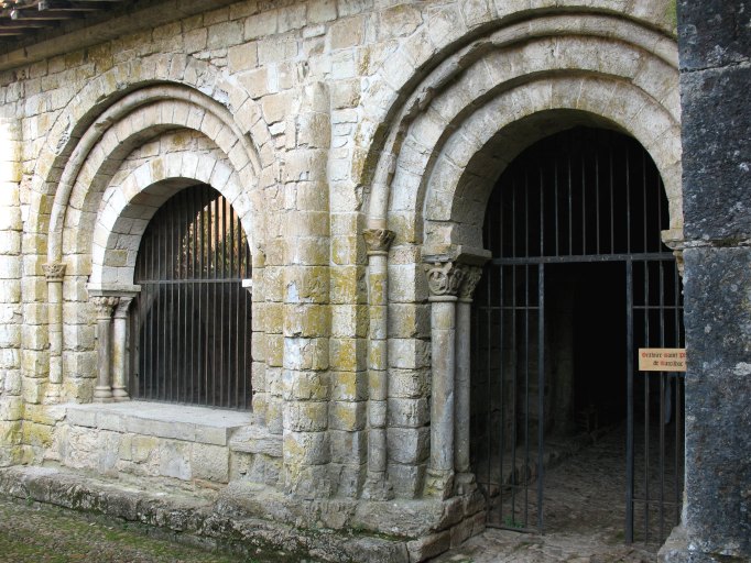 ancienne abbaye Saint-Pierre puis église paroissiale Notre-Dame de l'Assomption