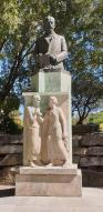 monument d'Ernest Denis