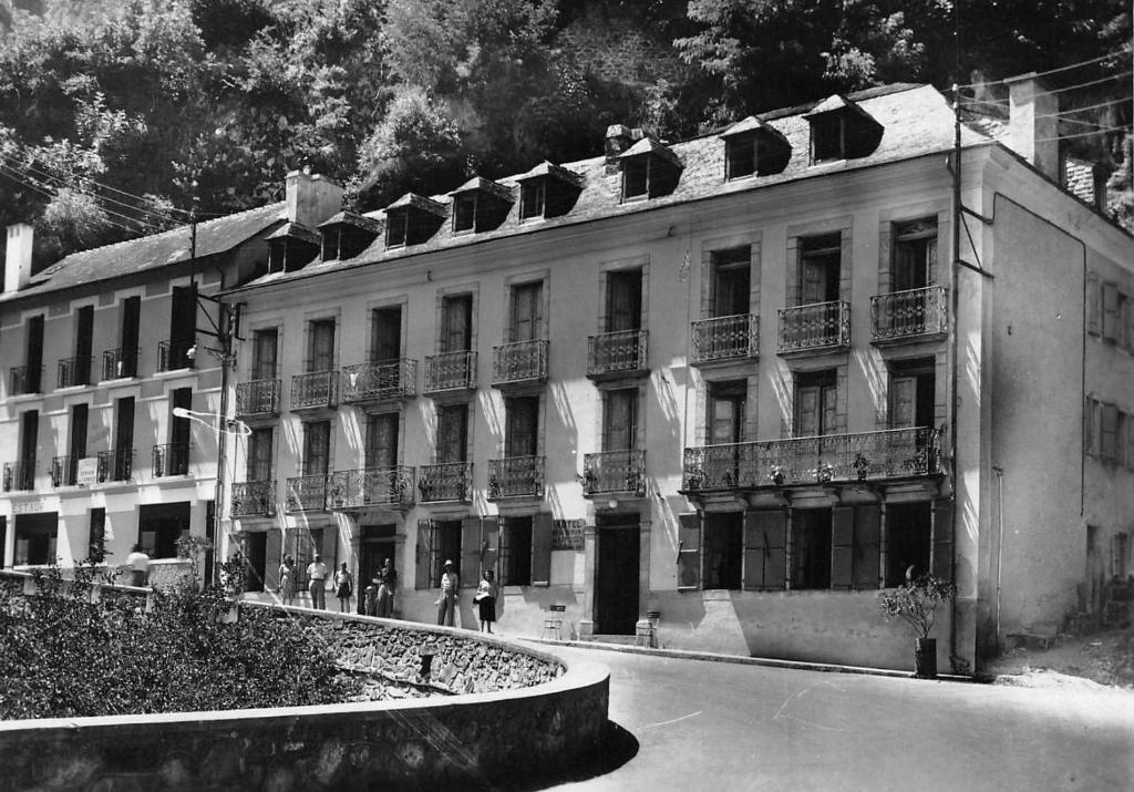 Pension de voyageurs, actuellement Hôtel-restaurant Ardiden