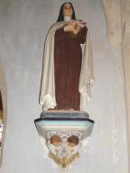 statue (petite nature), console : sainte Thérèse de l'Enfant Jesus