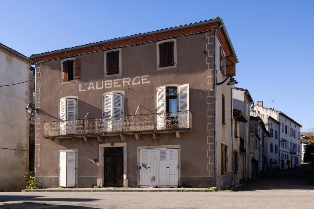 Ancien hôtel et café A. Doat