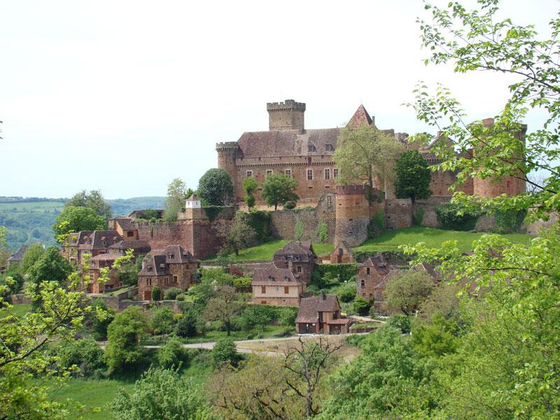 château fort de Castelnau-Bretenoux
