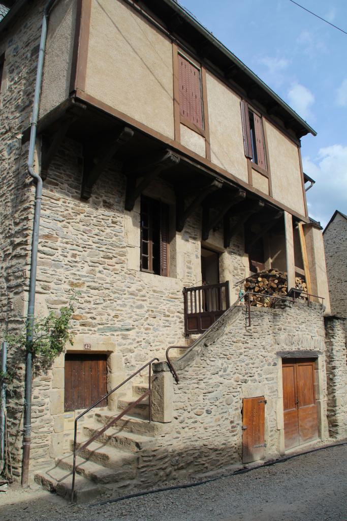 ancienne ferme devenue maison