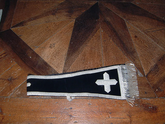 chasuble, étole de clerc, voile de calice, manipule : ornement noir 1