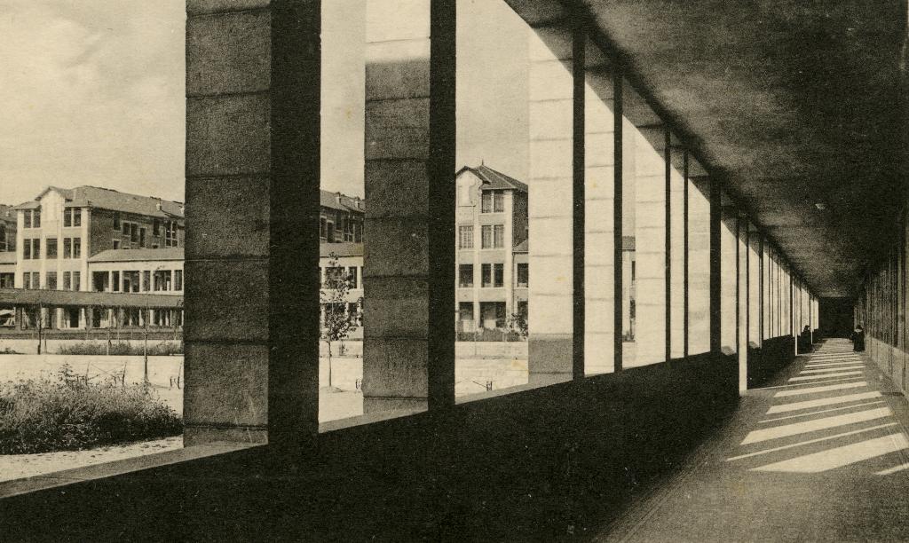 hôpital psychiatrique de Cayssiols, aujourd'hui centre Hospitalier Sainte-Marie de Rodez