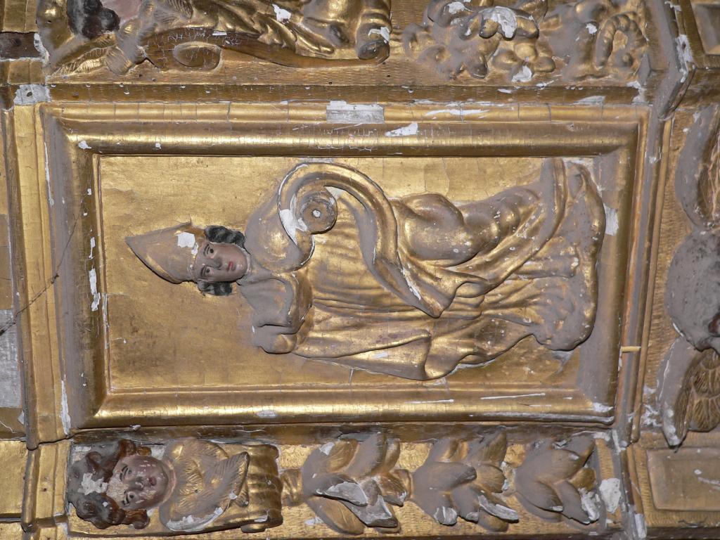 autel secondaire de la Vierge (autel tombeau, tabernacle à ailes)