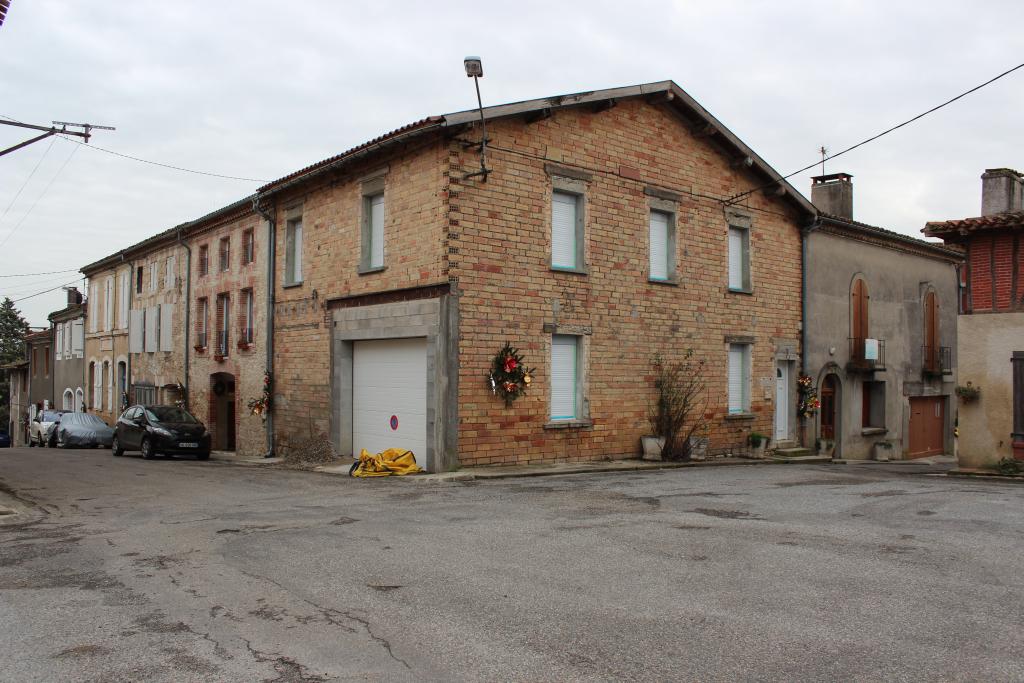 village de Saint-Sauvy