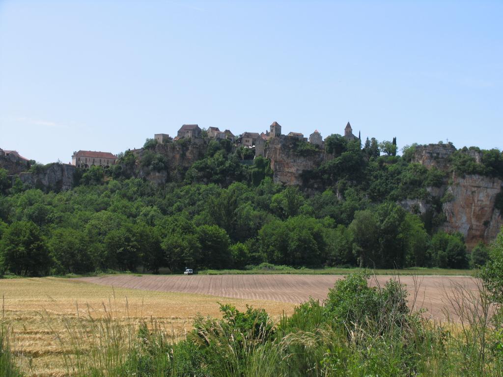ensemble castral : castrum