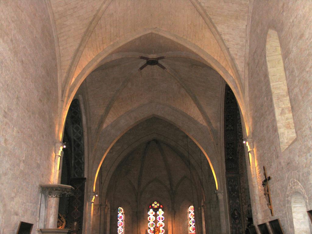 église paroissiale Saint-Jacques-le-Majeur