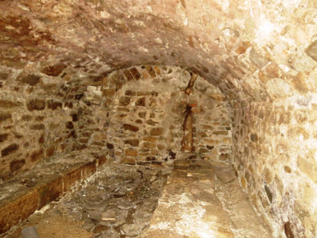 ensemble de trois maisons médiévales