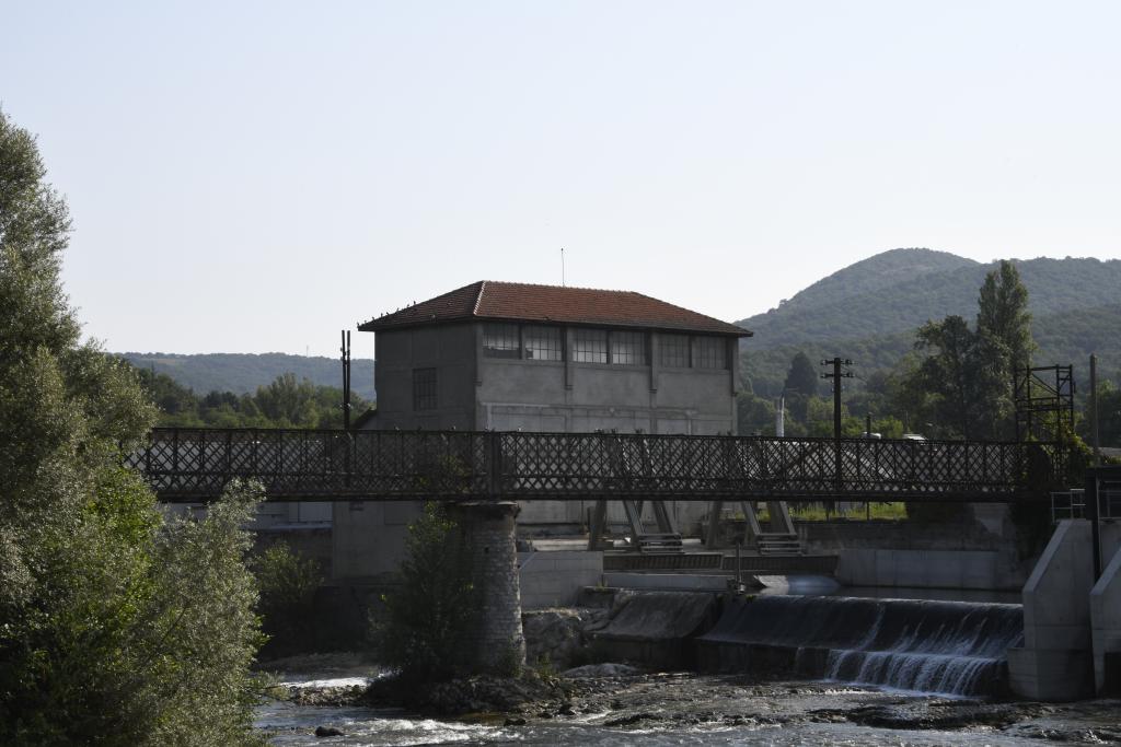 Ancienne passerelle métallique de la société Lacroix (Riz-Lacroix)